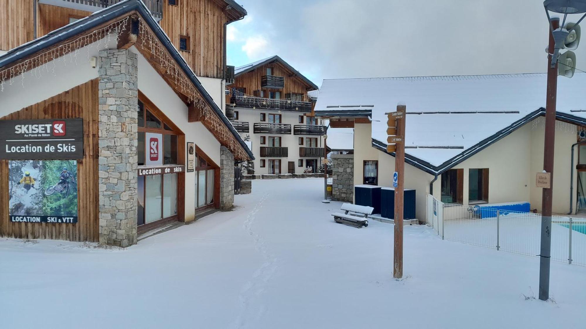 Chaleureux Appartement Au Coeur Des Orres 1800, Menage Compris Les Orres Exterior photo